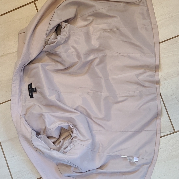 Ann Taylor Two Button Lined Blazer [size 6] - Picture 8 of 10